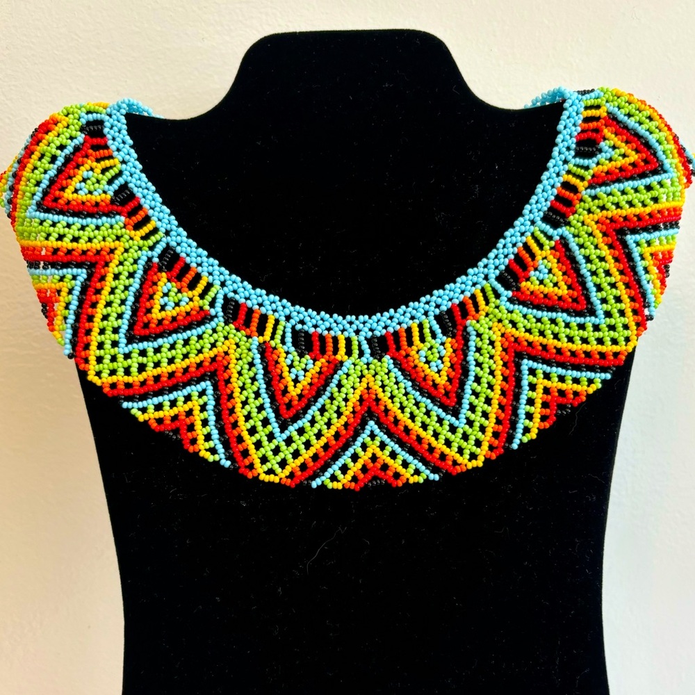 Stunning handmade chakira bead collar necklace
